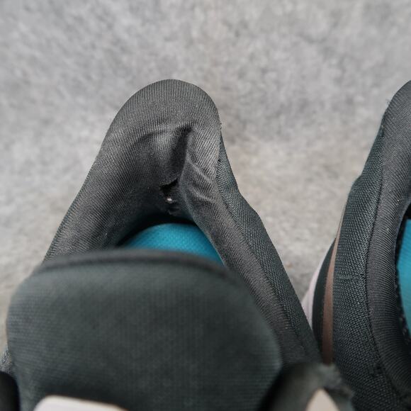 Nike Shoes Mens 9.5 Zoom Winflo Running Sneakers Athletic Trainer Gray Black - Picture 13 of 14